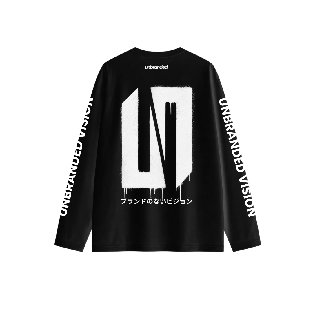 Black long sleeve drip tee