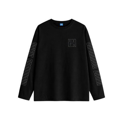 Black long sleeve visionary tee